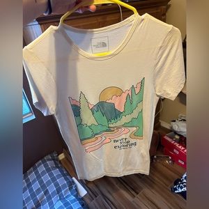 North Face tshirt